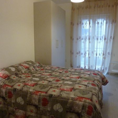 チェーリエ・メッサーピカCasa Vacanza Comfortアパートメント エクステリア 写真